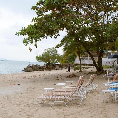 Rainbow Paradise Beachfront Penang Tanjung Bungah  Dış mekan fotoğraf